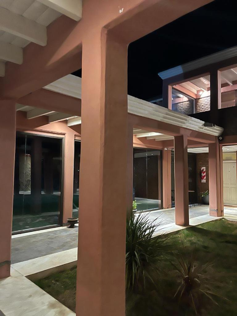 Posada Villa Pituil บาร์เรอัล ภายนอก รูปภาพ
