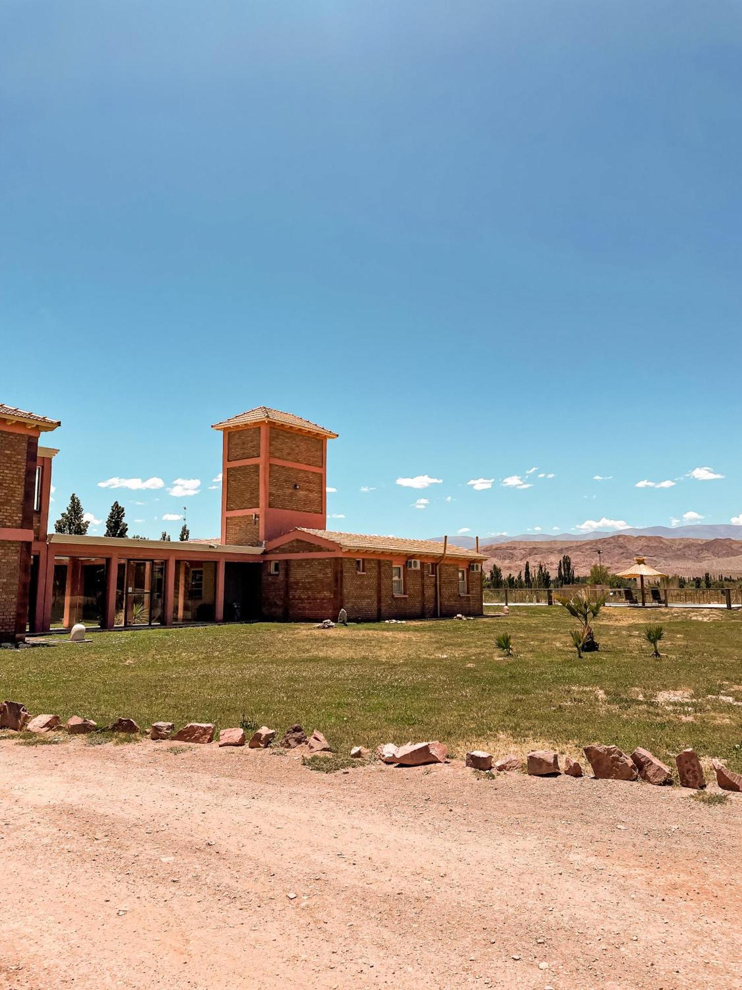 Posada Villa Pituil บาร์เรอัล ภายนอก รูปภาพ