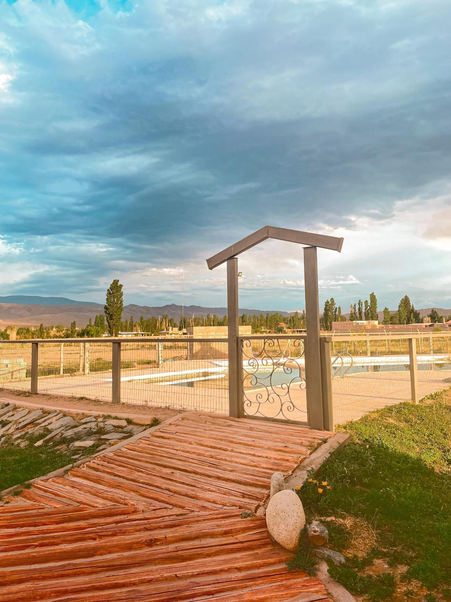 Posada Villa Pituil บาร์เรอัล ภายนอก รูปภาพ