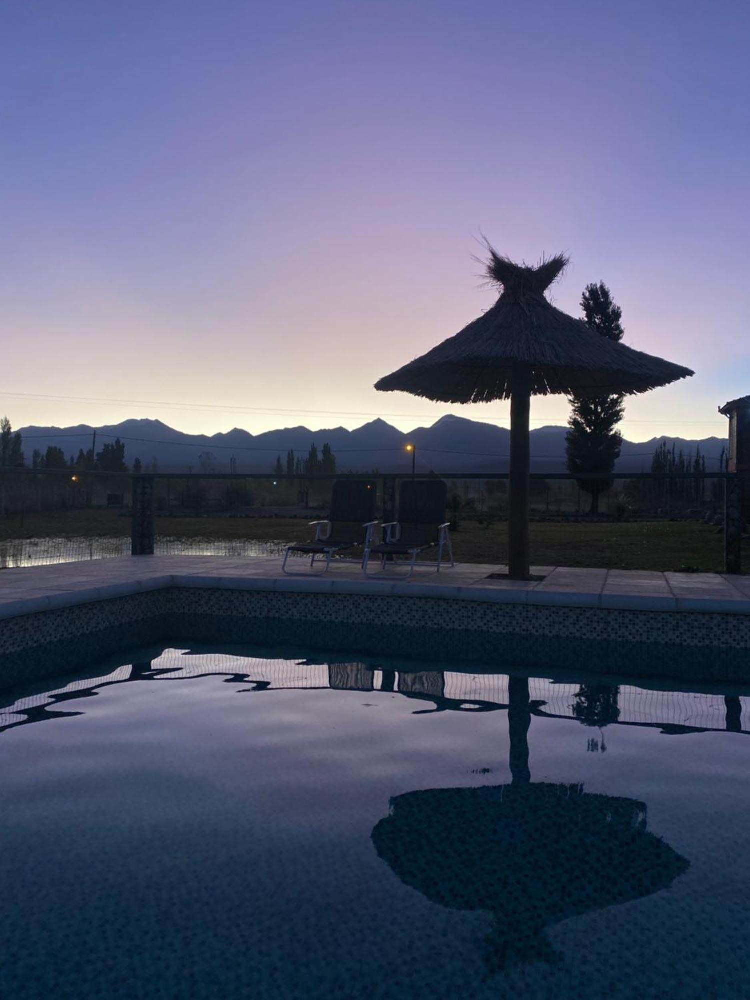 Posada Villa Pituil บาร์เรอัล ภายนอก รูปภาพ