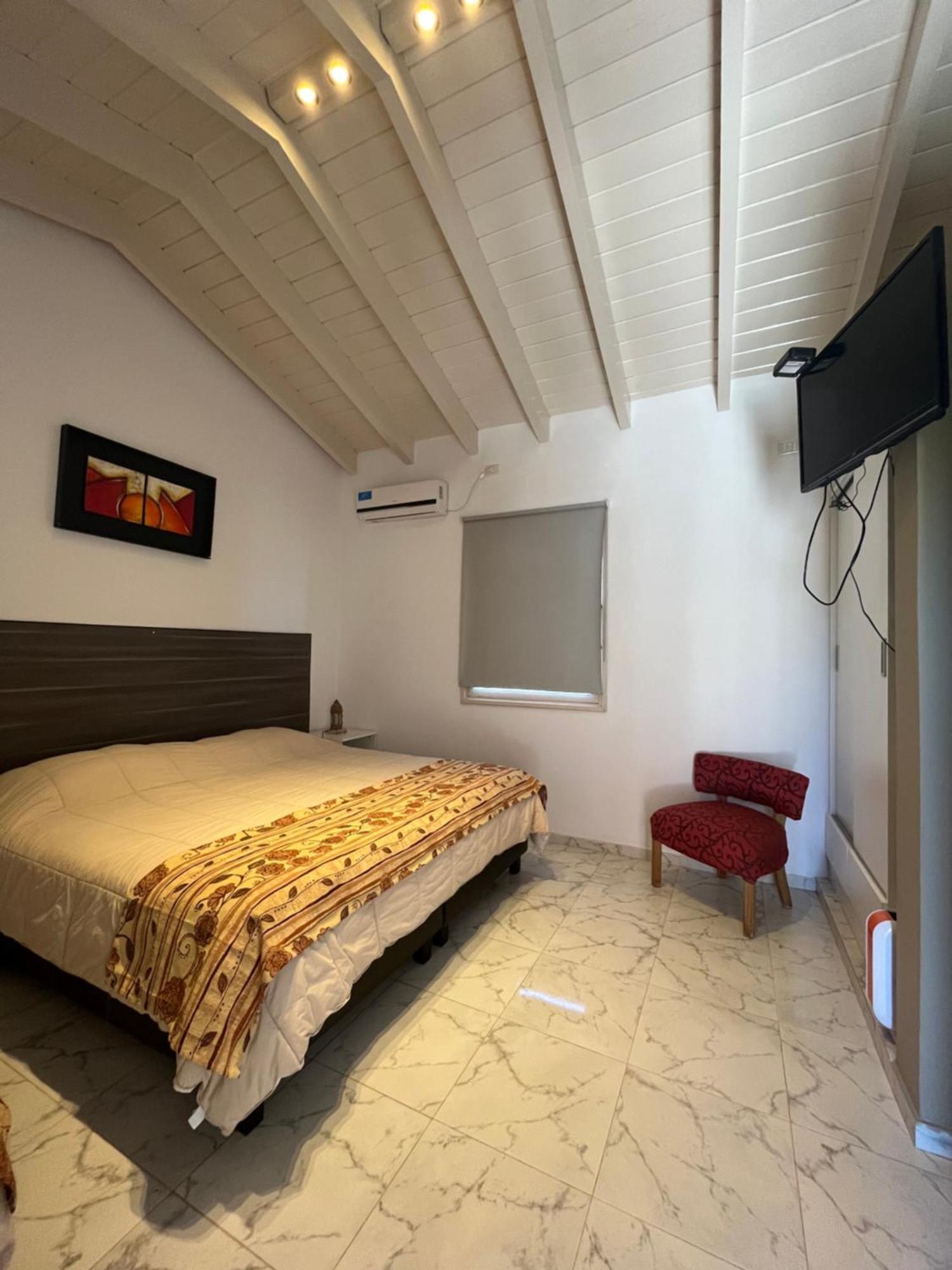 Posada Villa Pituil บาร์เรอัล ภายนอก รูปภาพ