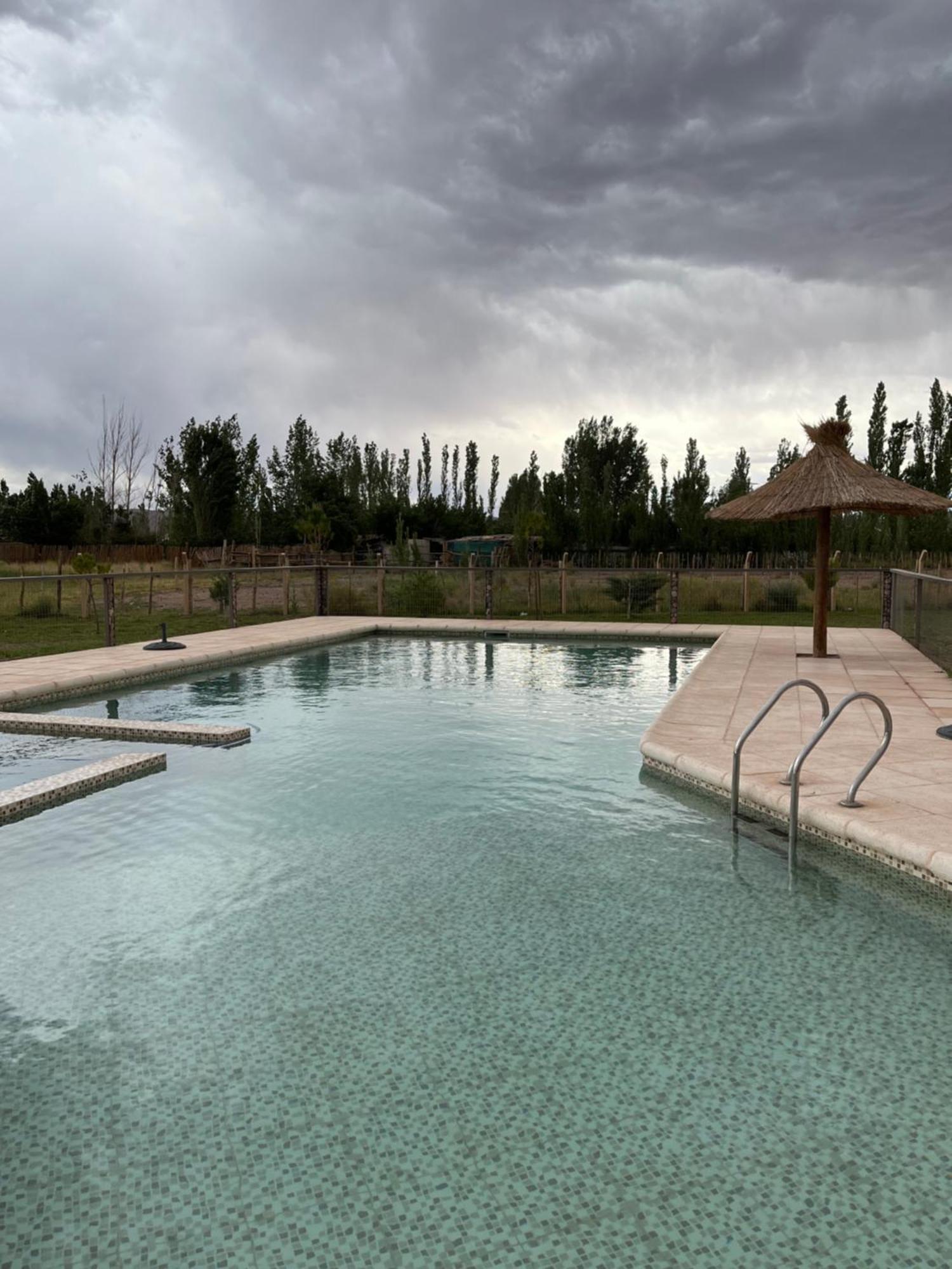 Posada Villa Pituil บาร์เรอัล ภายนอก รูปภาพ