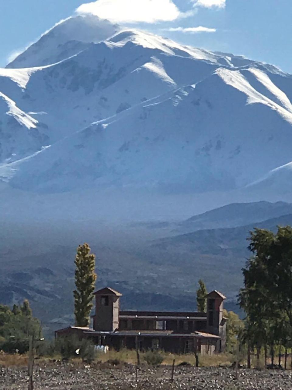 Posada Villa Pituil บาร์เรอัล ภายนอก รูปภาพ